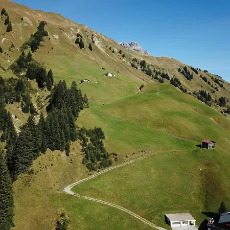 In Beim Arlberg *